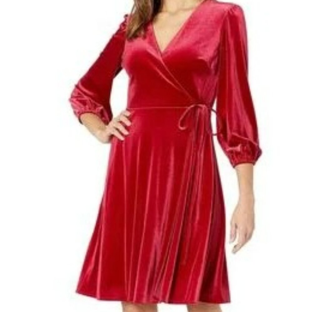 Tahari NWT Red Velvet long sleeve Wrap shift dress size 4 NWT with pockets